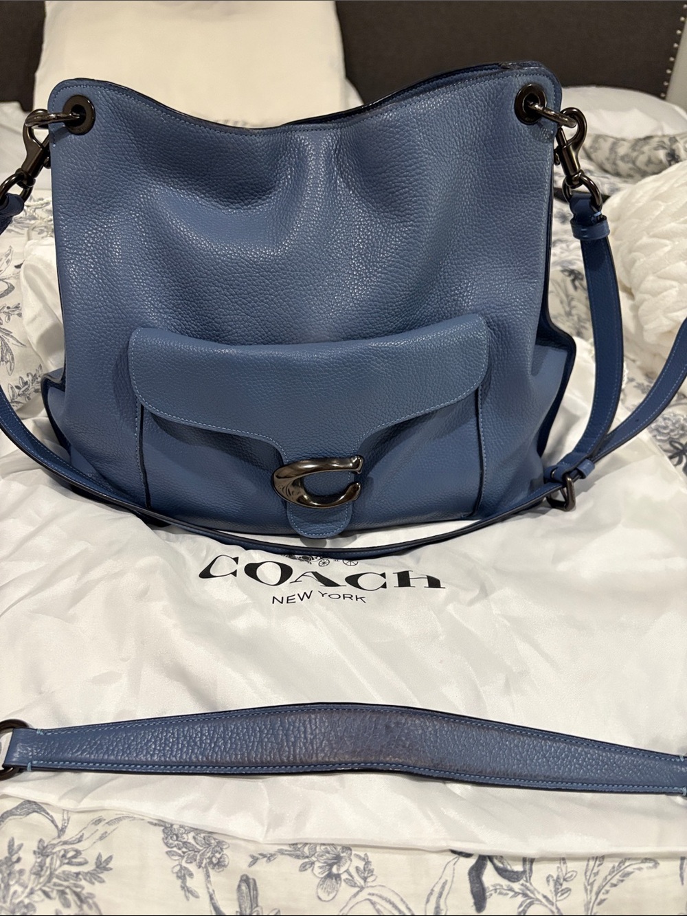 Coach Edie shoulder bag Shoulder Bag in Blue